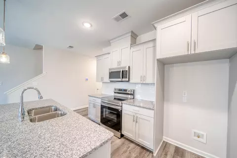 Kitchen - 236 E Washington Ave, Covington, TN 38019 photo 1 of 1