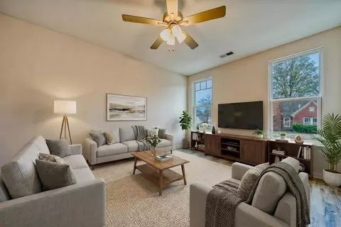 Living - 236 E Washington Ave, Covington, TN 38019 photo 1 of 5