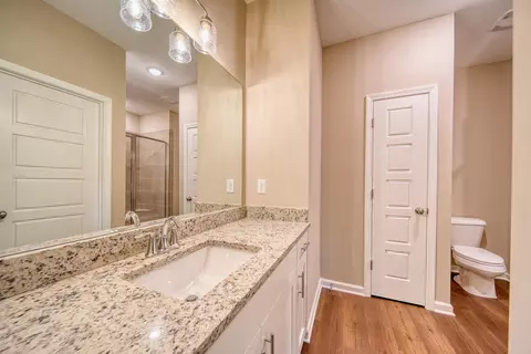 Bath - 248 E Washington Ave, Covington, TN 38019 photo 2 of 2