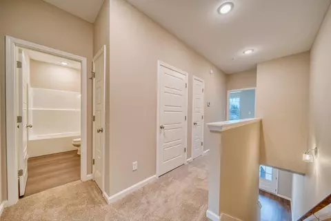 Entry Way - 248 E Washington Ave, Covington, TN 38019 photo 3 of 4