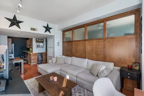 66 Monroe Ave #405, Memphis, TN 38103