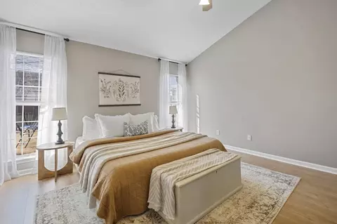 Bedroom - 6411 E Sandbourne Dr, Olive Branch, MS 38654 photo 2 of 3
