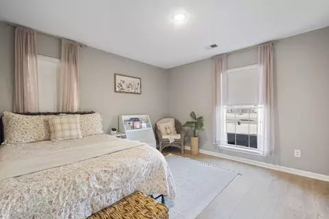 Bedroom - 6411 E Sandbourne Dr, Olive Branch, MS 38654 photo 3 of 3