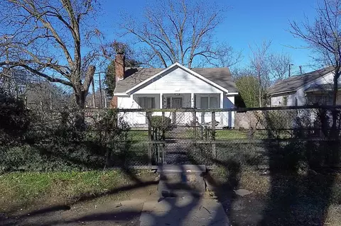 1669 Villa Dr, Memphis, TN 38108