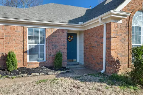 7894 Hyman Dr, Bartlett, TN 38133