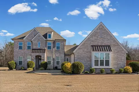 7216 Belle Manor Dr, Olive Branch, MS 38654