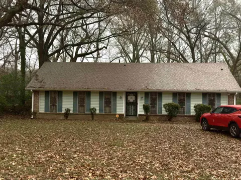 895 Brownlee Rd, Memphis, TN 38116