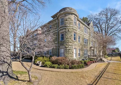 1116 Poplar Ave #3, Memphis, TN 38105