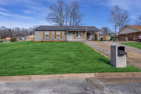 1258 Deer Trail Ln, Memphis, TN 38109