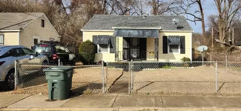 140 Temple Ave, Memphis, TN 38109
