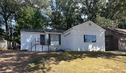 3818 Townsend Ave, Memphis, TN 38127