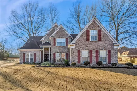 5070 Royston Loop, Memphis, TN 38125
