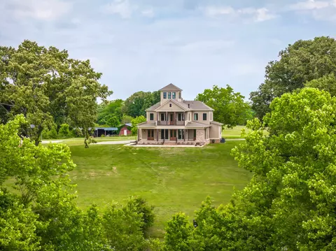 215 Springer Rd, Somerville, TN 38068