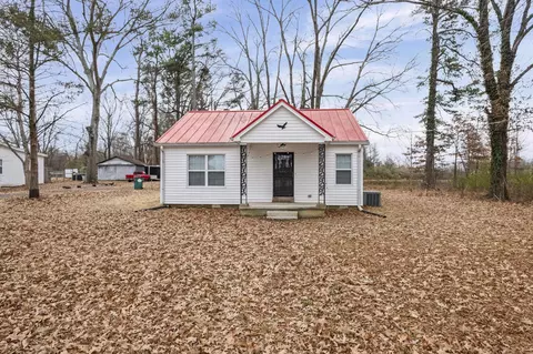 8583 Kerrville-rosemark Rd E, Millington, TN 38053