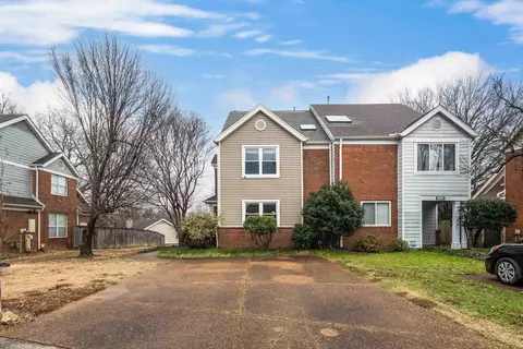 712 S Walnut Woods Cv S, Cordova, TN 38018