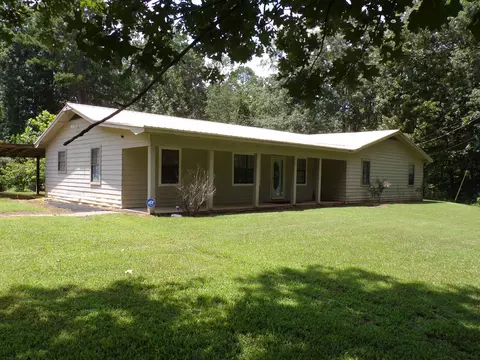 75 Friends Rd, Potts Camp, MS 38659