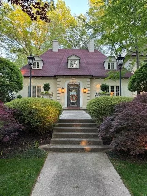 2786 Burrows Farm Cv, Germantown, TN 38138