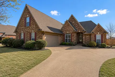 495 Hedge Rose Blvd, Somerville, TN 38068