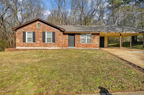4306 University St, Memphis, TN 38127