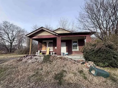 1339 Stonewall St, Memphis, TN 38108