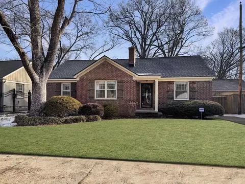 24 Normandy Cir, Memphis, TN 38111