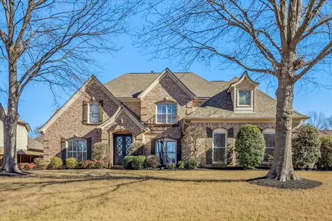 1534 Grand Cypress Dr, Collierville, TN 38017