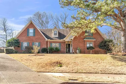 917 Valleyview Ln, Collierville, TN 38017