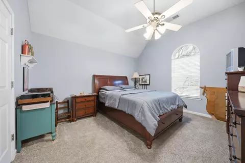 Bedroom - 307 John Cv, Collierville, TN 38017 photo 3 of 3