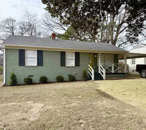 995 S White Station Rd, Memphis, TN 38117