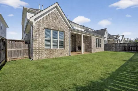 Exterior - 1421 Peyton Run Loop S, Collierville, TN 38017 photo 3 of 4