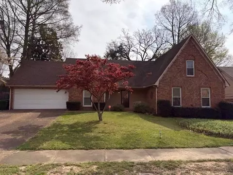 3758 Oak Forest Dr, Bartlett, TN 38135