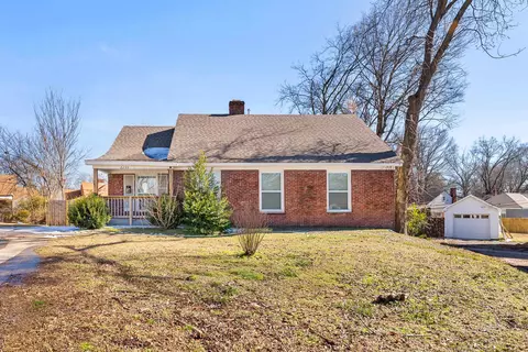 2255 Cypress Cir, Memphis, TN 38112
