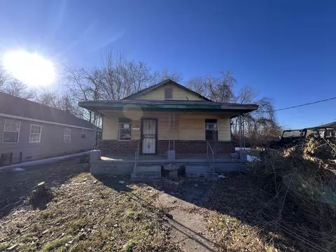 1591 Carpenter St, Memphis, TN 38108