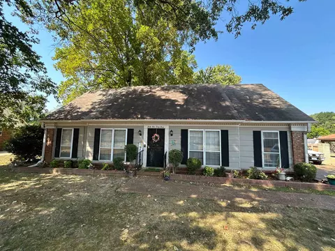 4943 Sagewood Dr, Memphis, TN 38116