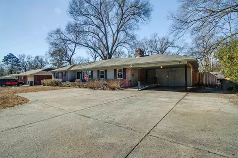 1235 Cherry Rd, Memphis, TN 38117