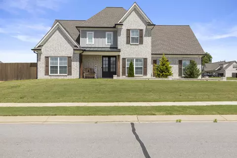 207 N Chinkapin Dr, Atoka, TN 38004