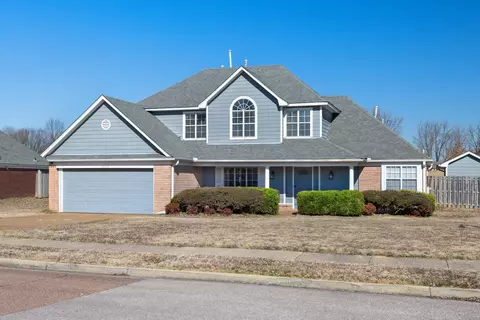 6404 Daybreak Dr, Bartlett, TN 38135