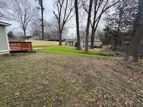 Exterior - 2823 Elmore Park Rd, Bartlett, TN 38134 photo 4 of 5