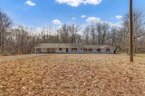 1296 Monasco Rd, Millington, TN 38053
