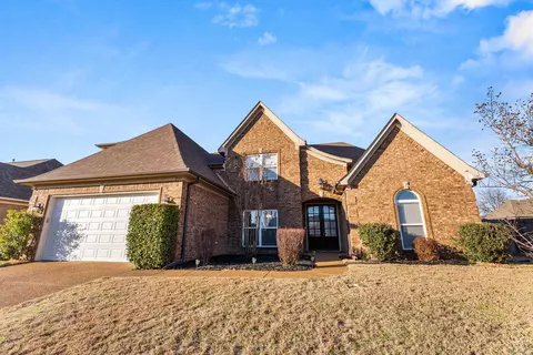 2904 S Cherry Dr, Southaven, MS 38672