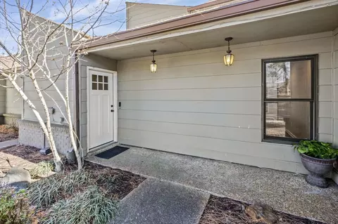 1942 Allenby Rd, Germantown, TN 38139