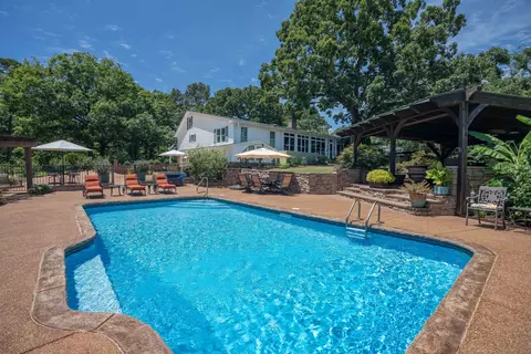 155 Carlins Rd, Hornsby, TN 38044