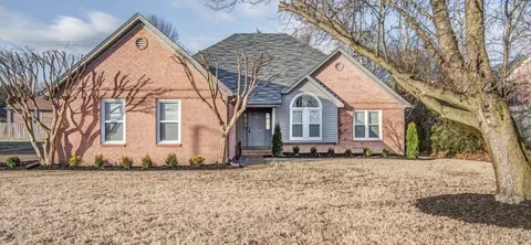 8610 Trinity Ave, Cordova, TN 38018