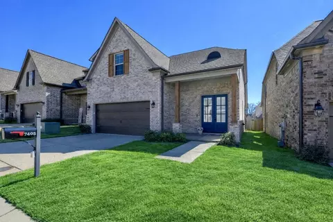 7405 Appling Mist Dr, Cordova, TN 38016