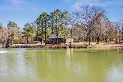 401 Sanga Rd, Cordova, TN 38018