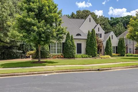 10204 Maple Run Dr, Lakeland, TN 38002
