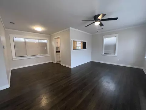 Living - 4635 Monaco Rd, Memphis, TN 38117 photo 1 of 2