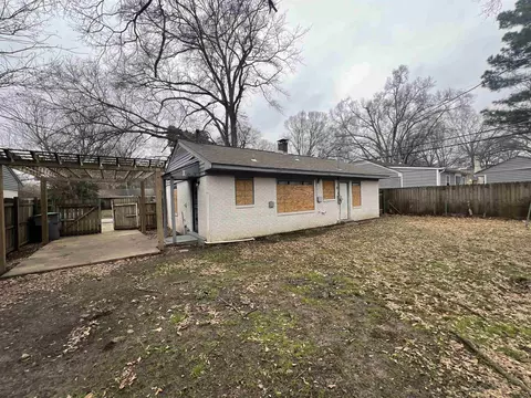 Exterior - 4635 Monaco Rd, Memphis, TN 38117 photo 4 of 4