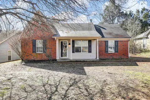 6679 Elmore Woods Cv, Memphis, TN 38134