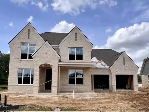 10305 Ashlyn Ln S, Collierville, TN 38017